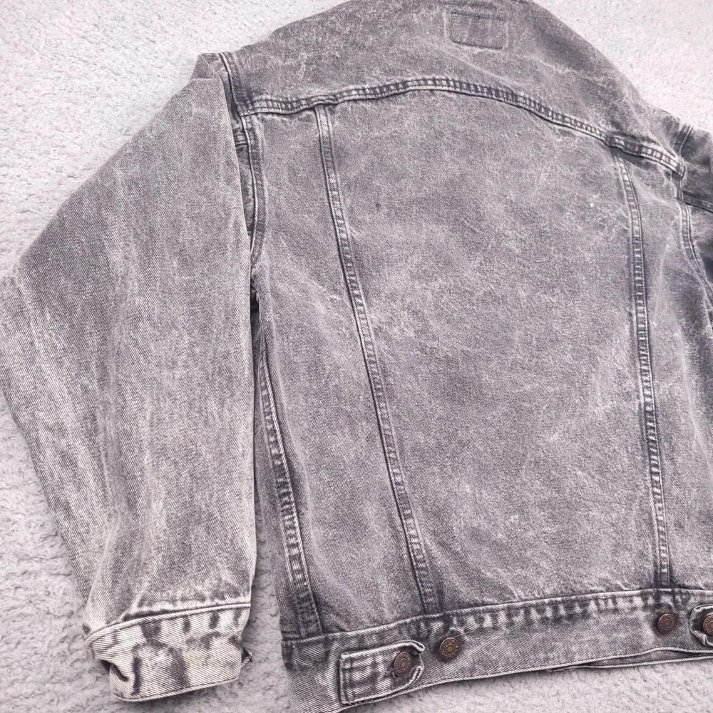 Vintage 80s Levis Denim Jacket Gray Acid Wash Mens Trucker Jean Jacket USA Small - Picture 14 of 15